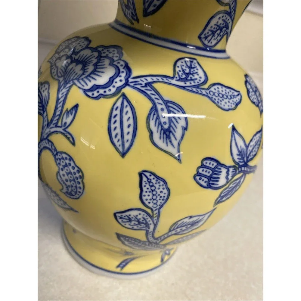 Brooks Brothers Yellow & Blue Floral Table Lamp